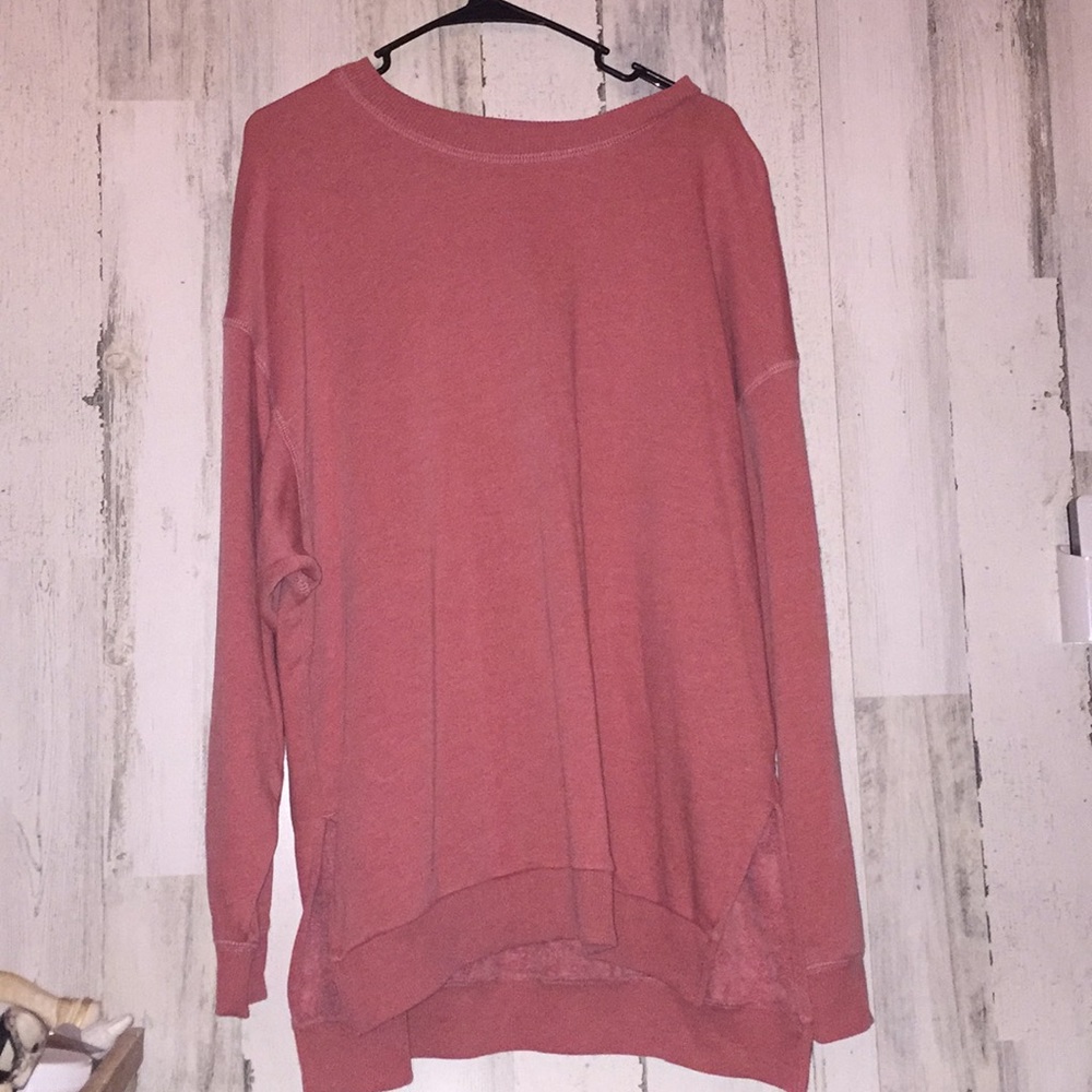 American Eagle Peach colored oversized top